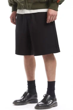 A RUSSELL UNISEX SHORTS