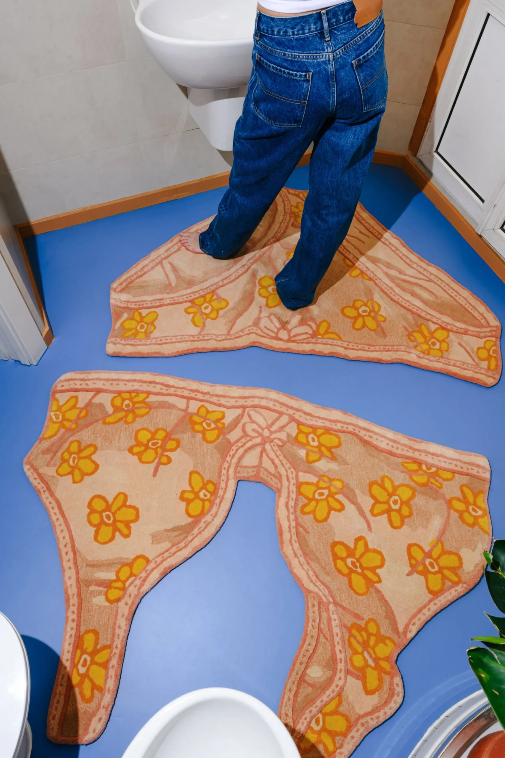 ALL SEEING BRA' RUG