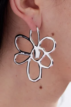 ROUGH GESTURE FRAME EARRING